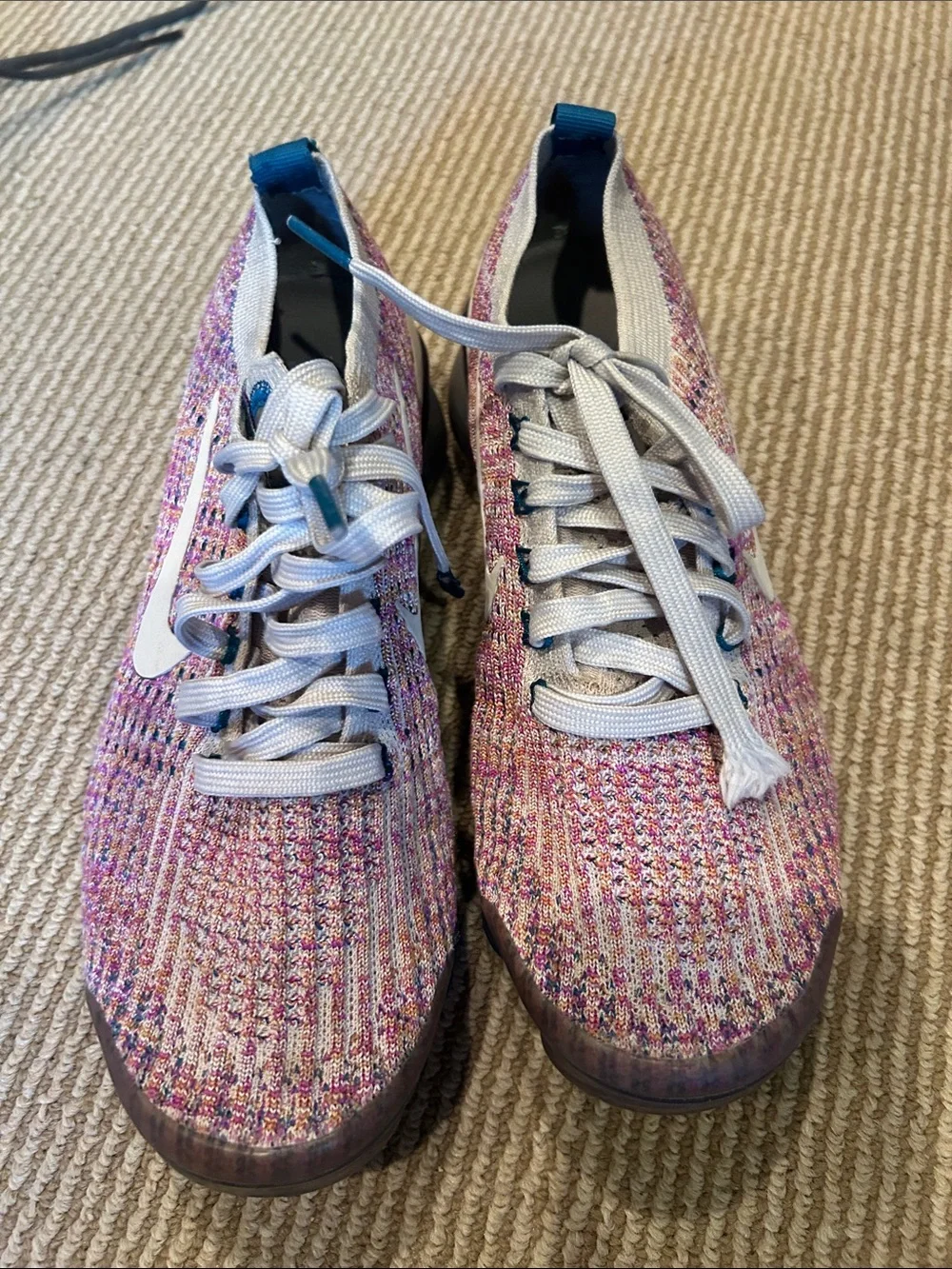 Nike Women's Multicolor Flyknit Athletic Shoes vapor max  size 8.5